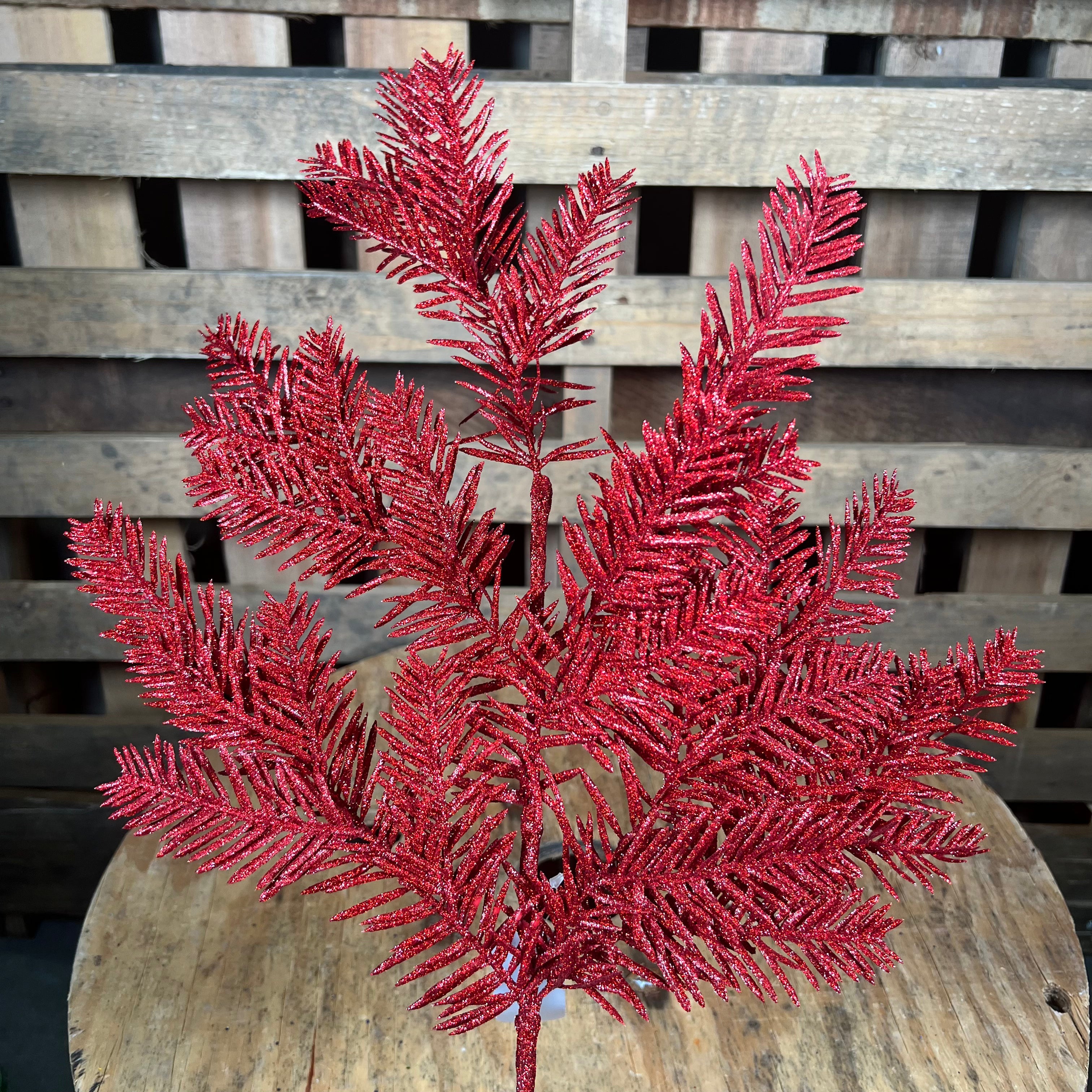 M25 Inch red glitter hemlock spray - xv766124 – MB Crafts