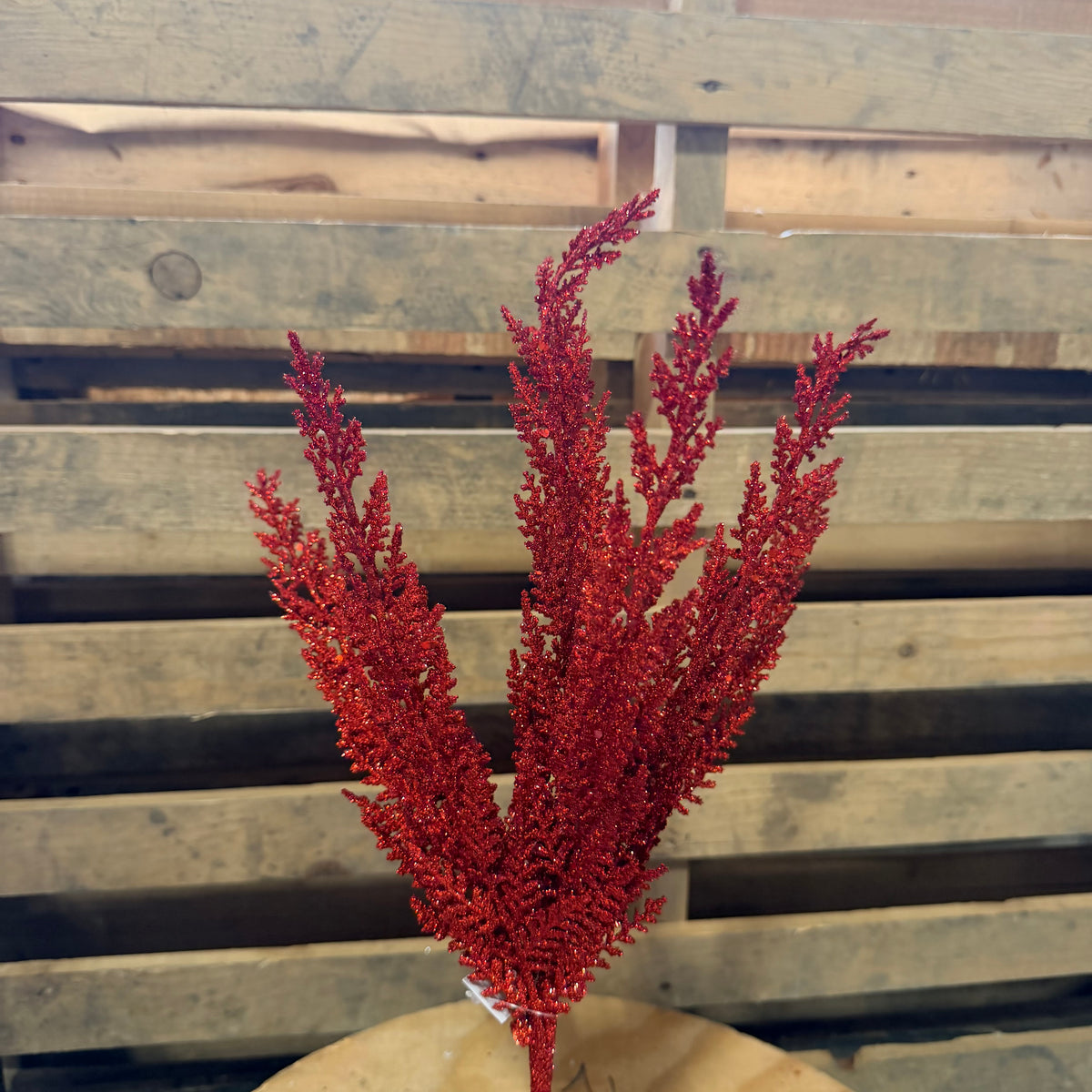 GLITTERED CEDAR SPRAY RED - 60783