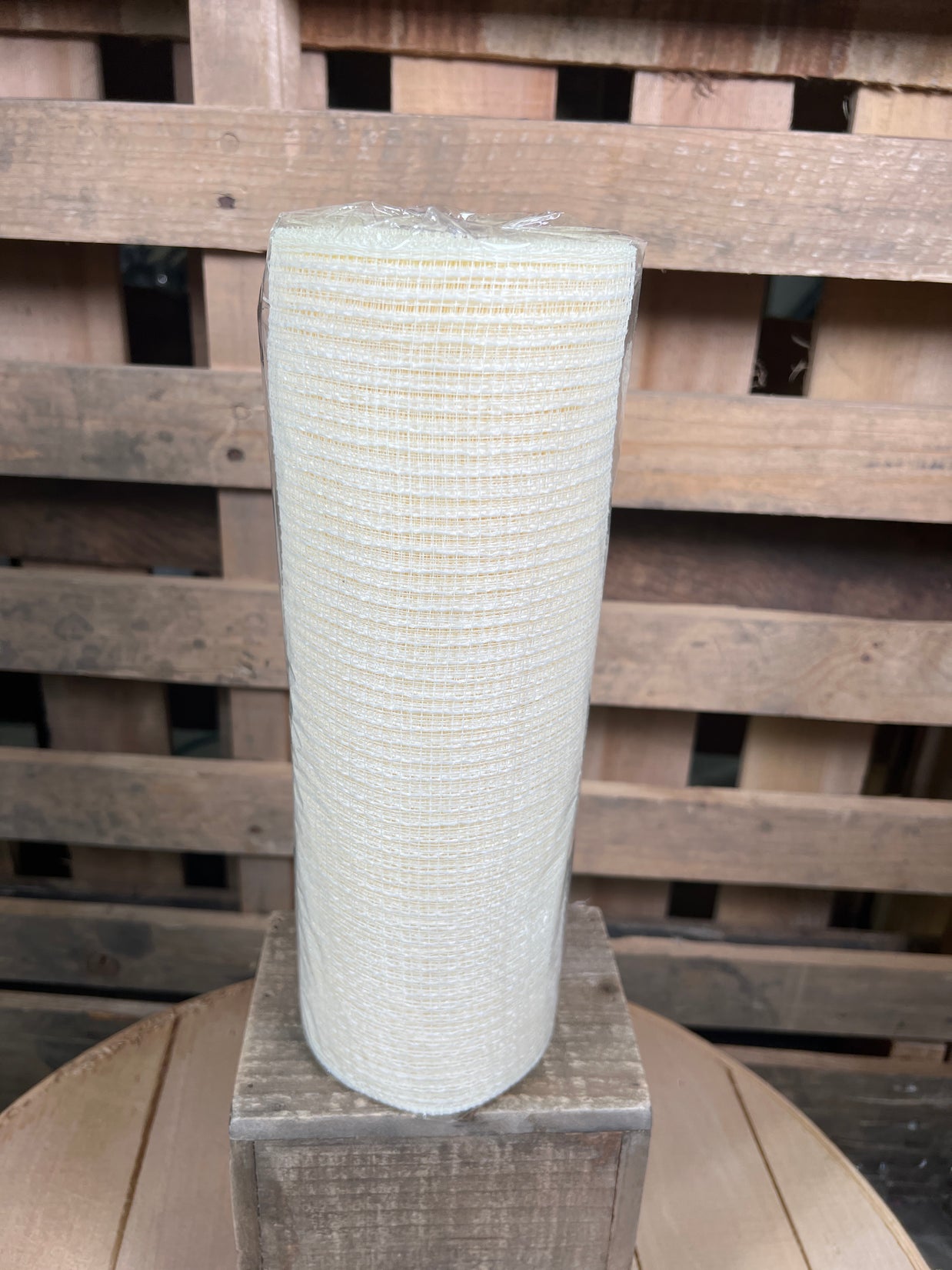 10" x 10Y cream fabric mesh - RY831283