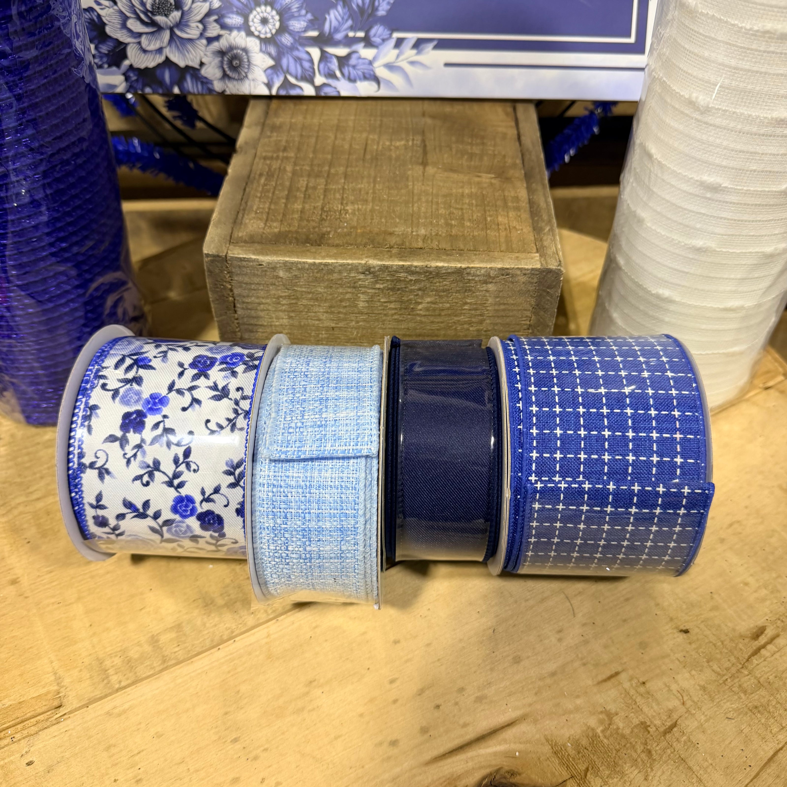 Blue Chinoiserie wreath kit - DIY wreath kit - Chinoiseriekit1