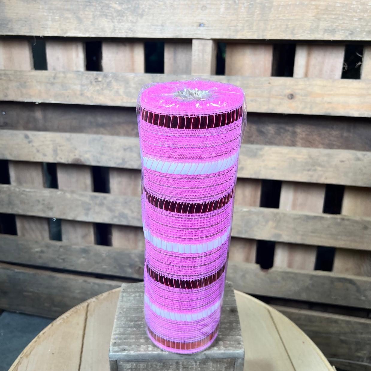 10" x 10Y valentine foil stripe mesh - RY8514T2