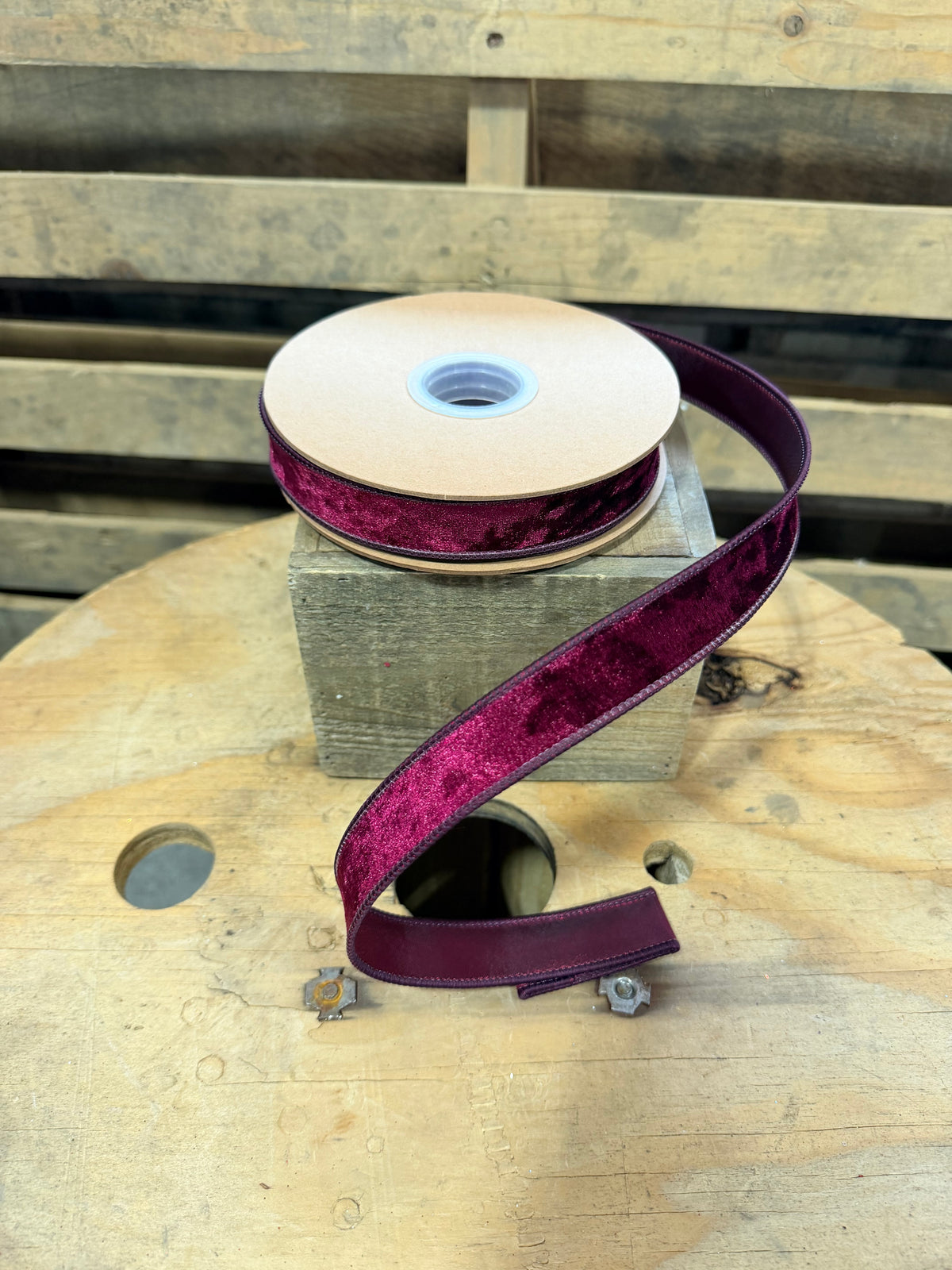 1" by 10Y Heritage Velvet Ribbon | Burgundy wired ribbon - 7005W-277-25E