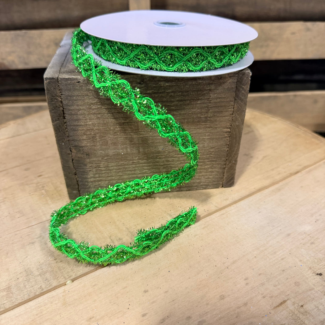 5/8” x 10Y Lime Green tinsel open weave Wired Ribbon - RN5920E9