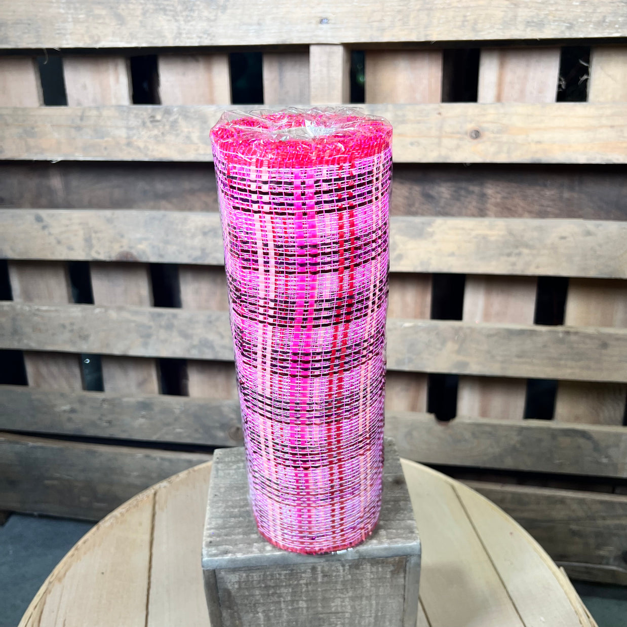 10" x 10Y Valentine’s vertical foil plaid mesh - RE136866