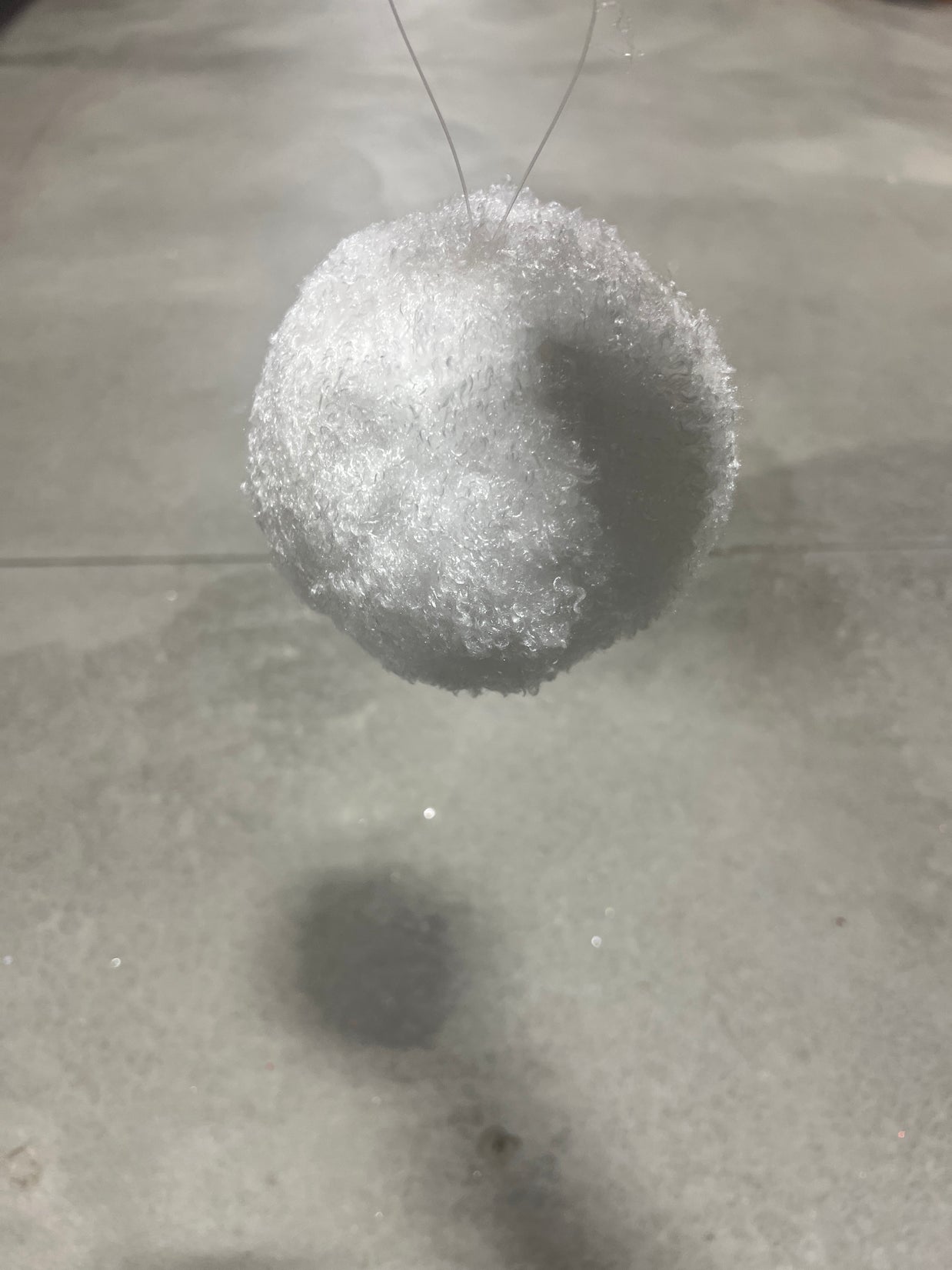 5”  snowball ornament - XJ7152