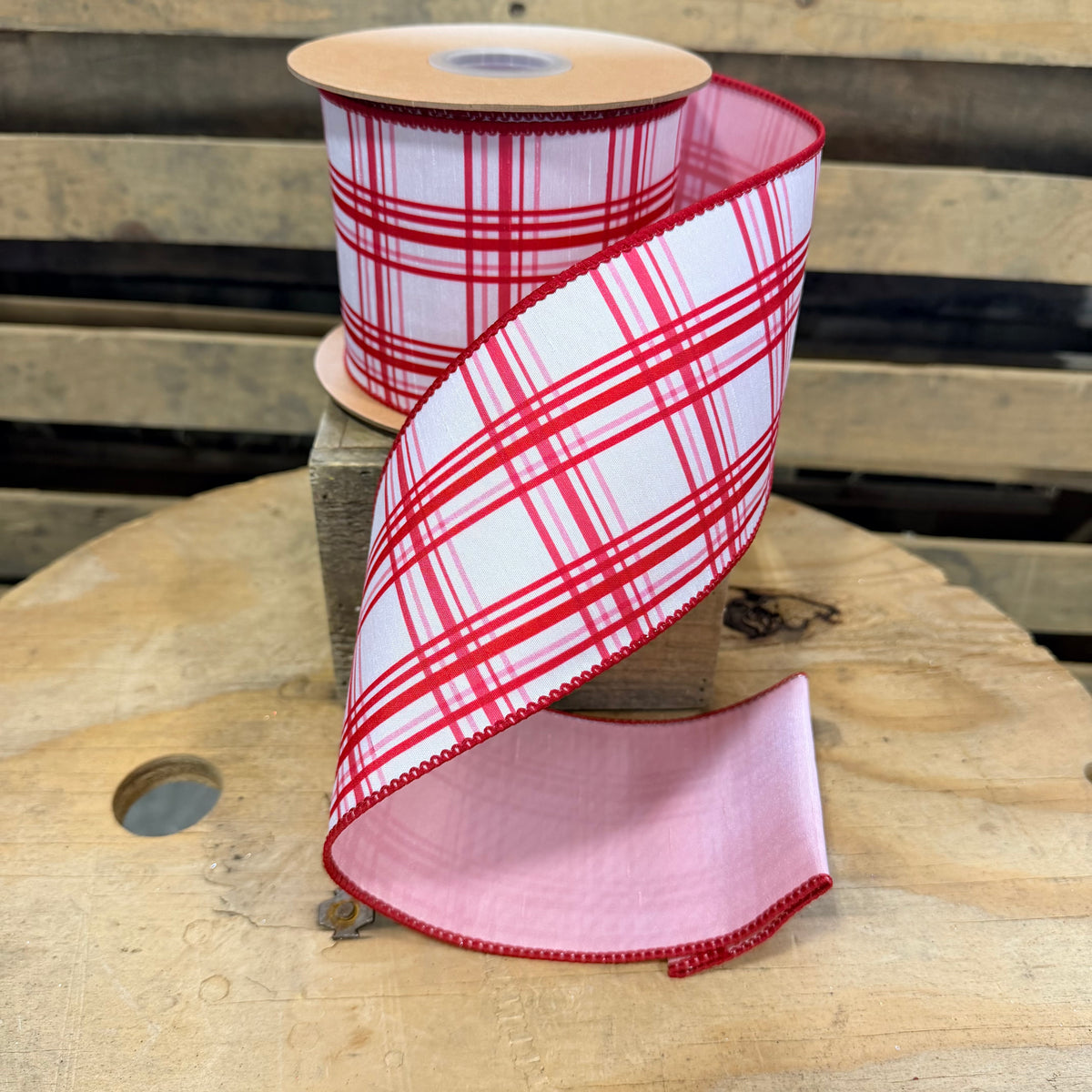 4" by 10Y Pink and Red Retro Plaid on White w/ Pink Backing wired ribbon - 9743W-010-100E