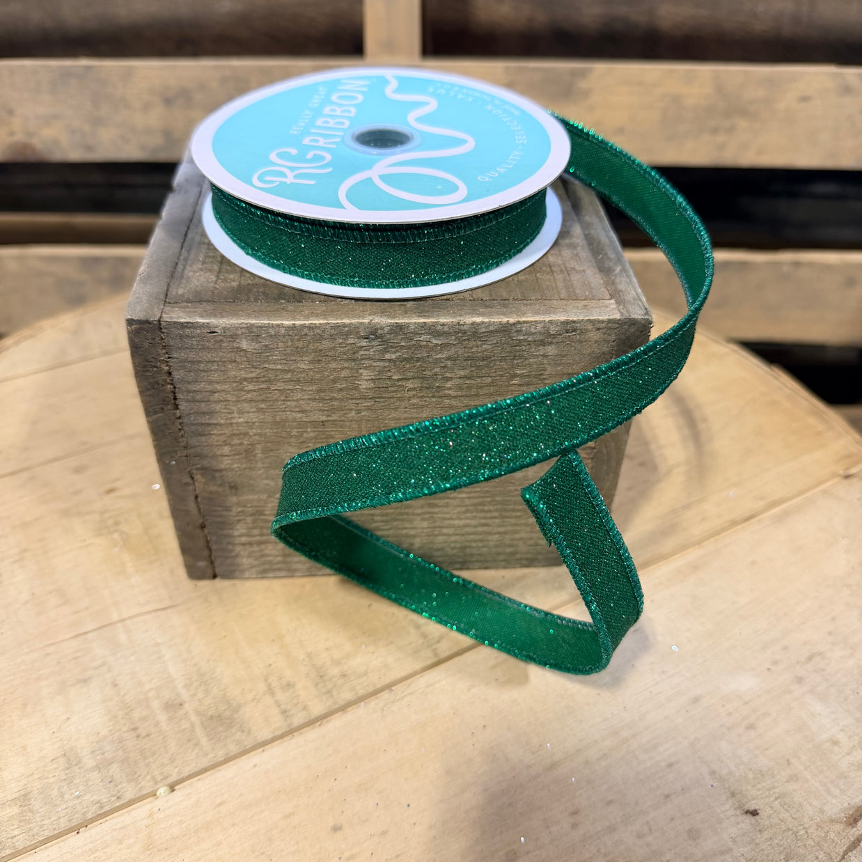 5/8" X 10y Emerald Green glitter Wired Ribbon - RGF151606