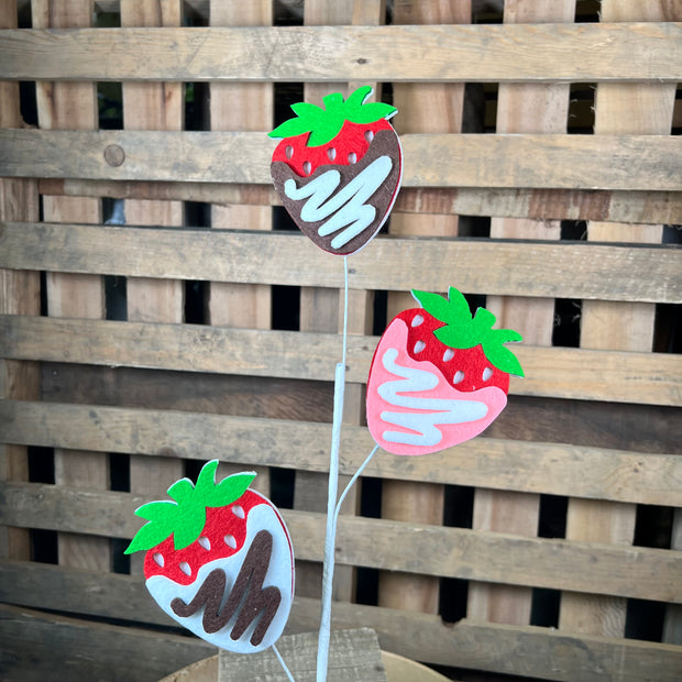 28” chocolate covered strawberry  stem - MN044799
