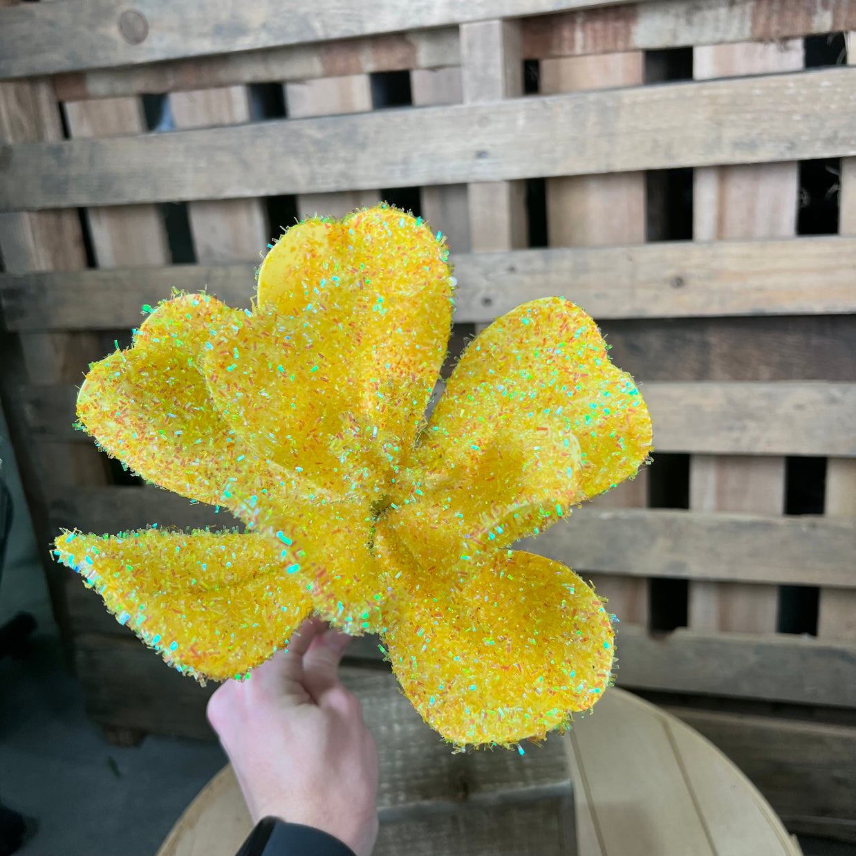 7.75” yellow iridescent flower stem - FH813929