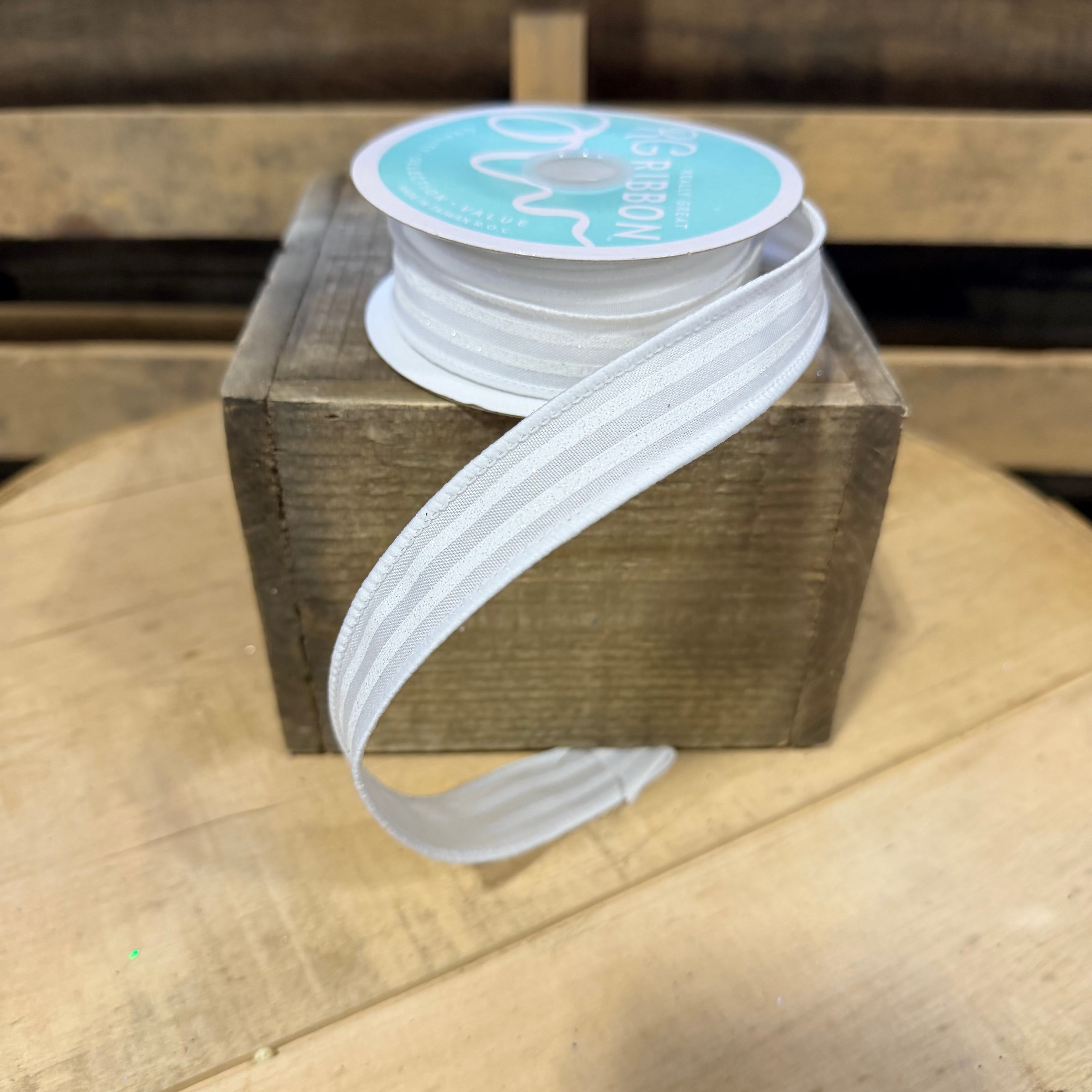 7/8” x 10Y White Glitter stripe  Wired Ribbon - RGF797427