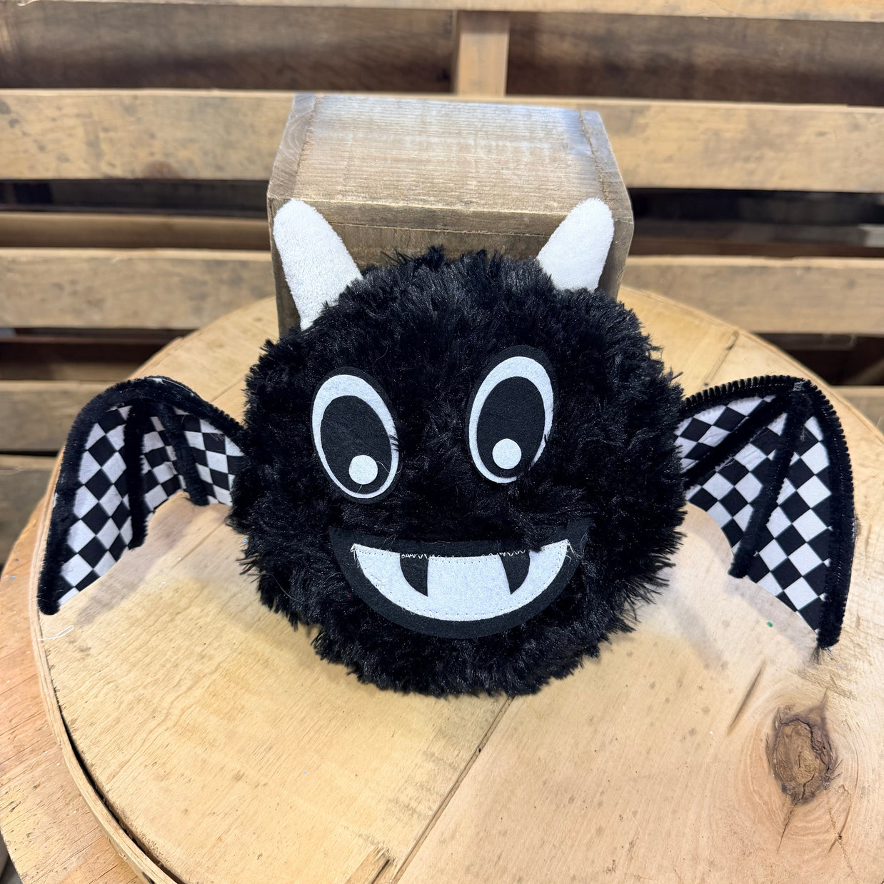 16" Fuzzy Black Bat wreath attachment - HH409458