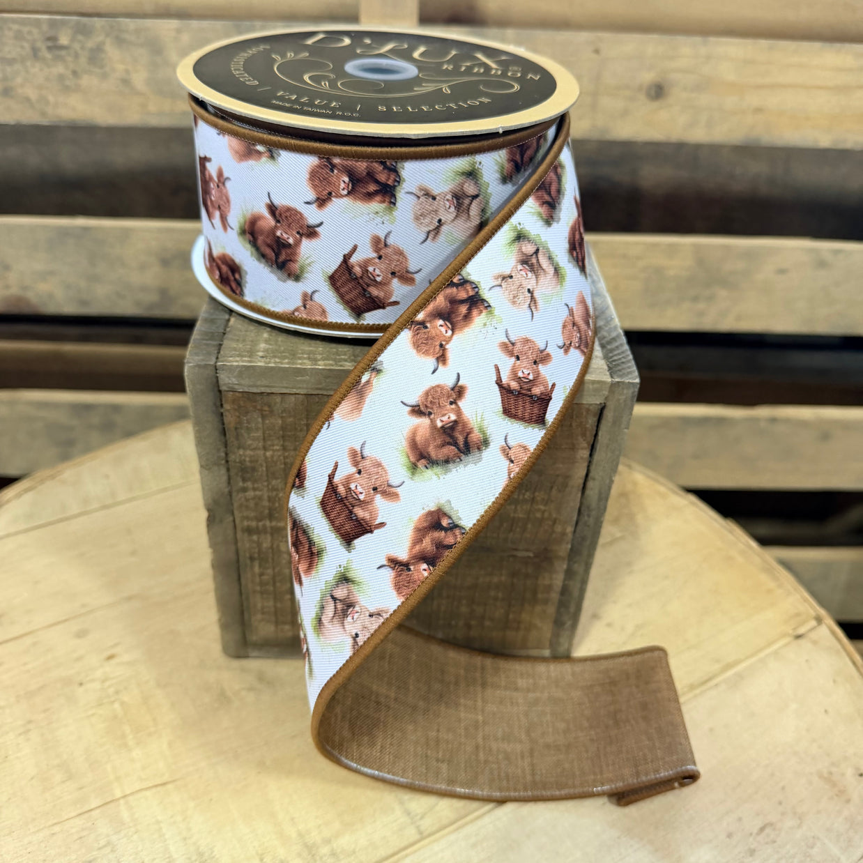 2.5" x 10Y highland cow Double sided Designer Wired Ribbon -  LX119904