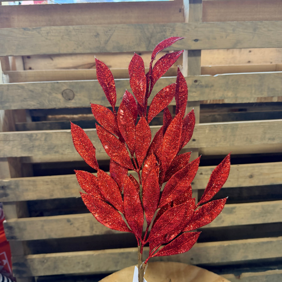 26” LAUREL LEAF SPRAY RED - 68453
