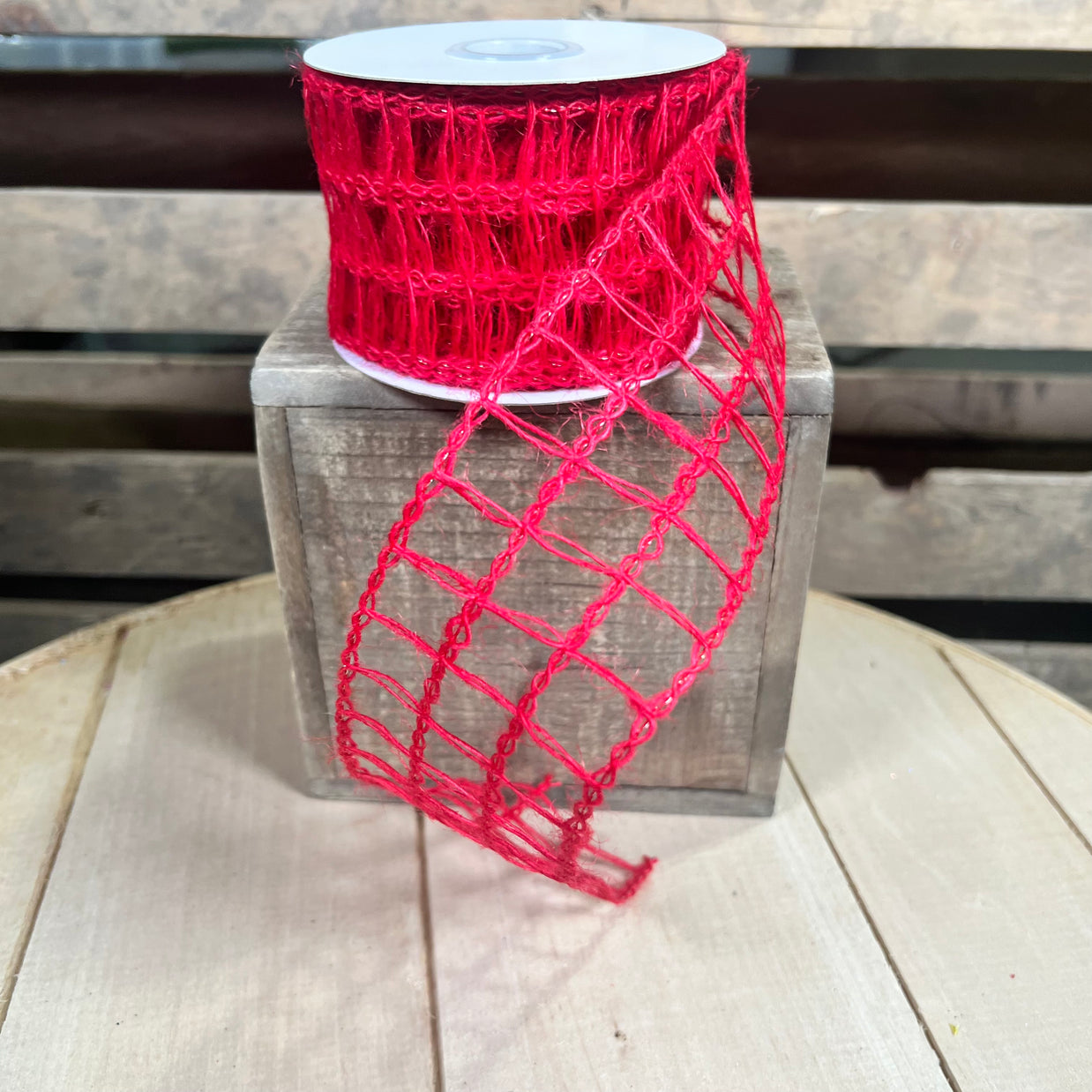 2.5" x 10Y Red open weave Wired Ribbon - QXB330140-12