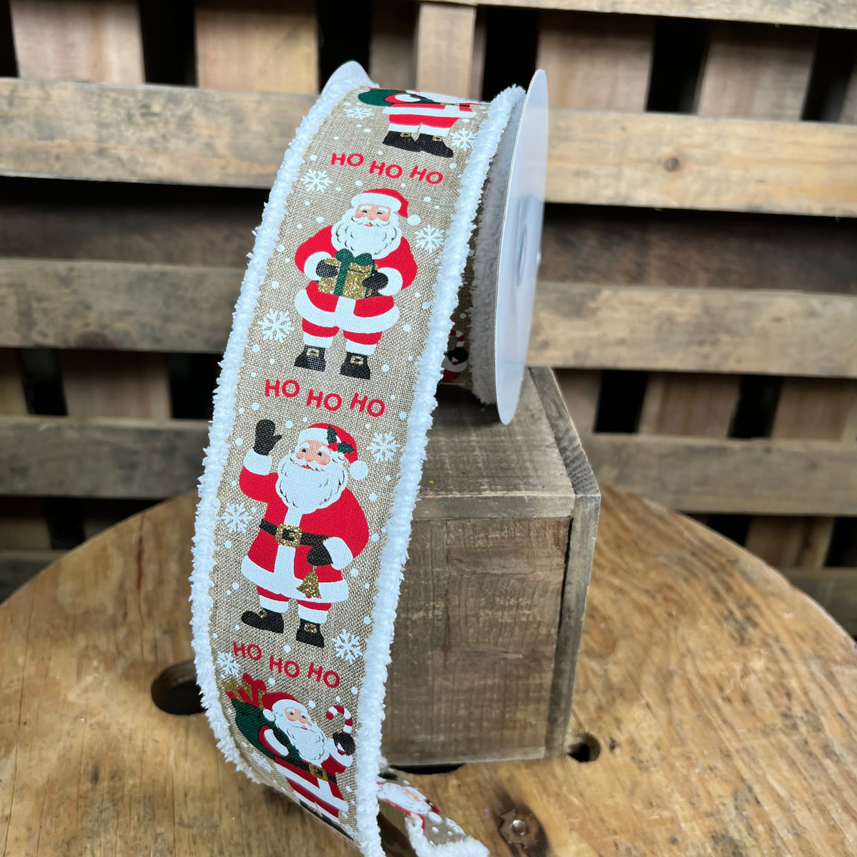 2.5 ” x 10yd santa clause  with drift edge Wired Ribbon - RGC829301