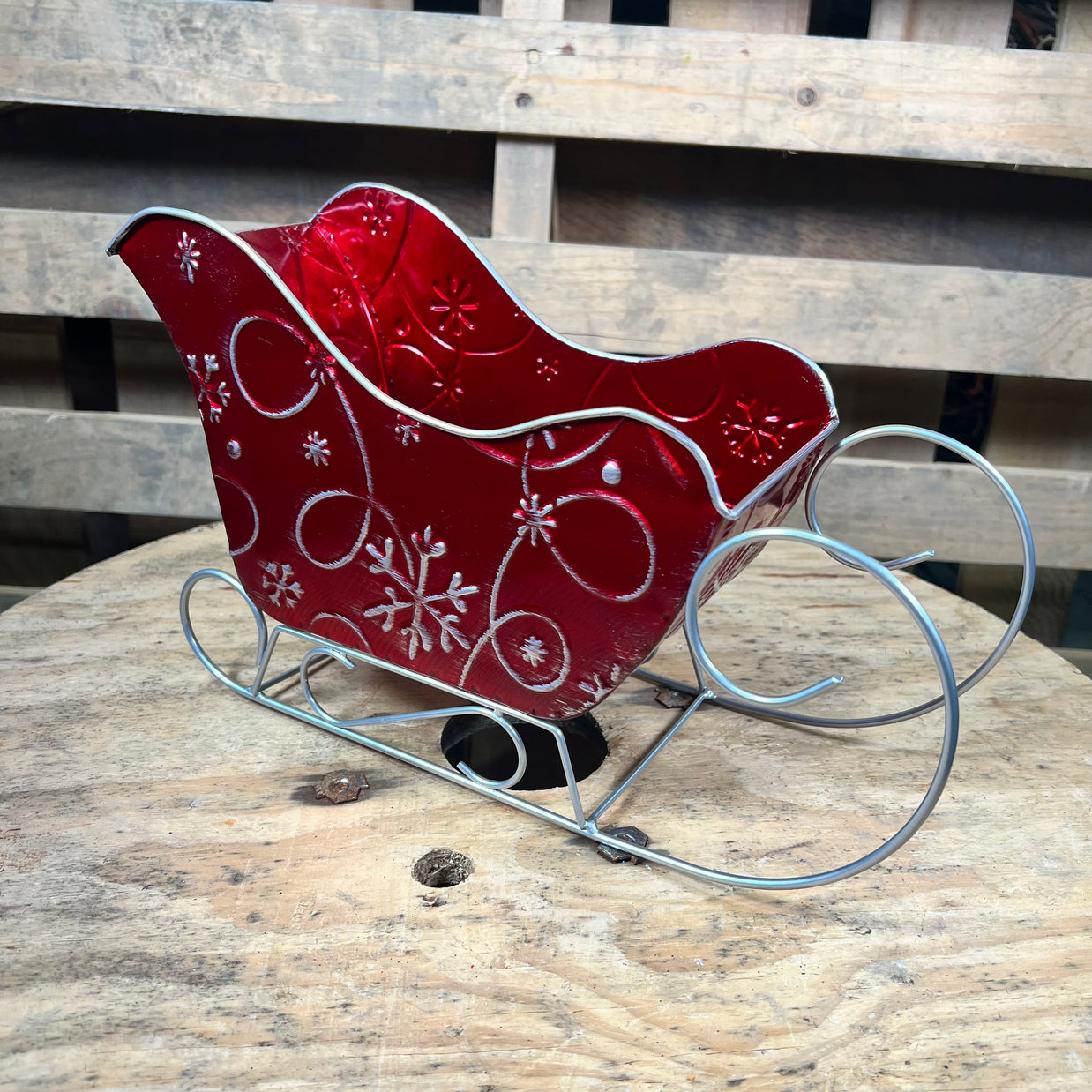 11 in red snowflake a Christmas sleigh container - 9748796