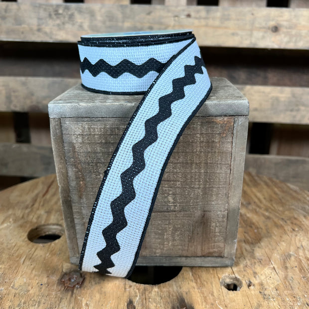 1.5"X10YD white and black ric rac Wired Ribbon - RG204727
