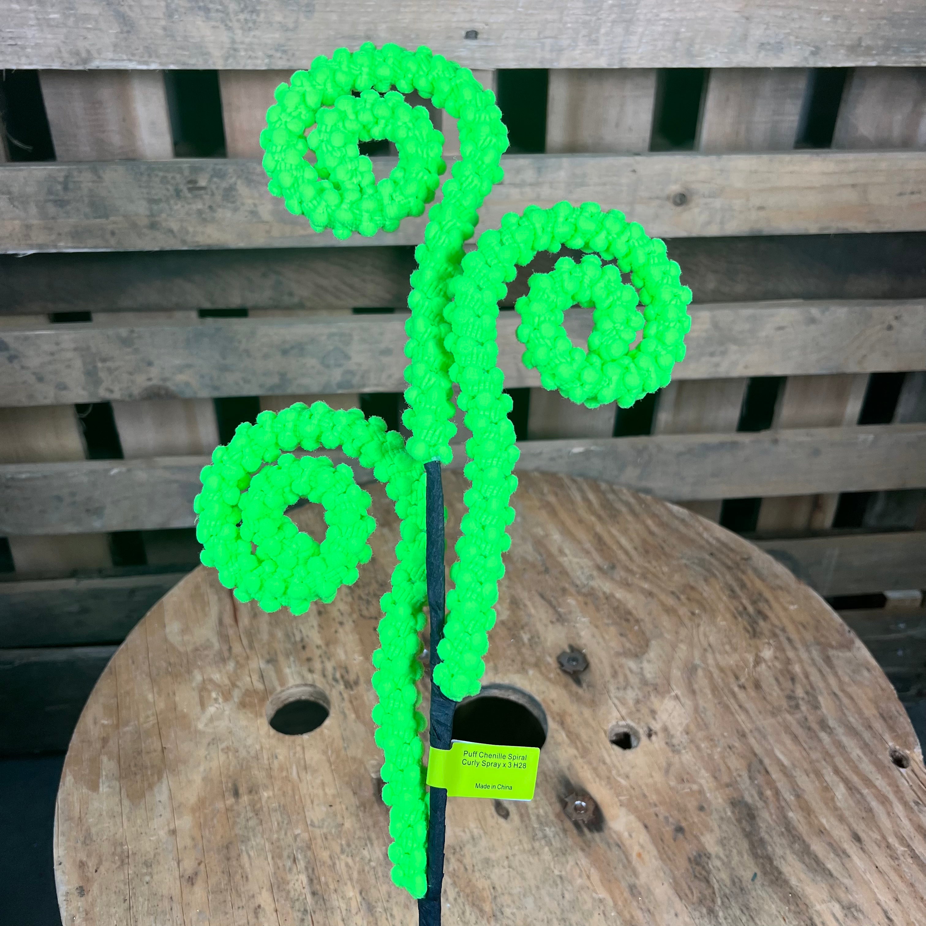 28in lime green chenille spiral curly - 57259GN