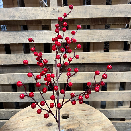 24"L WATERPROOF RED BERRY SPRAY - EW014124