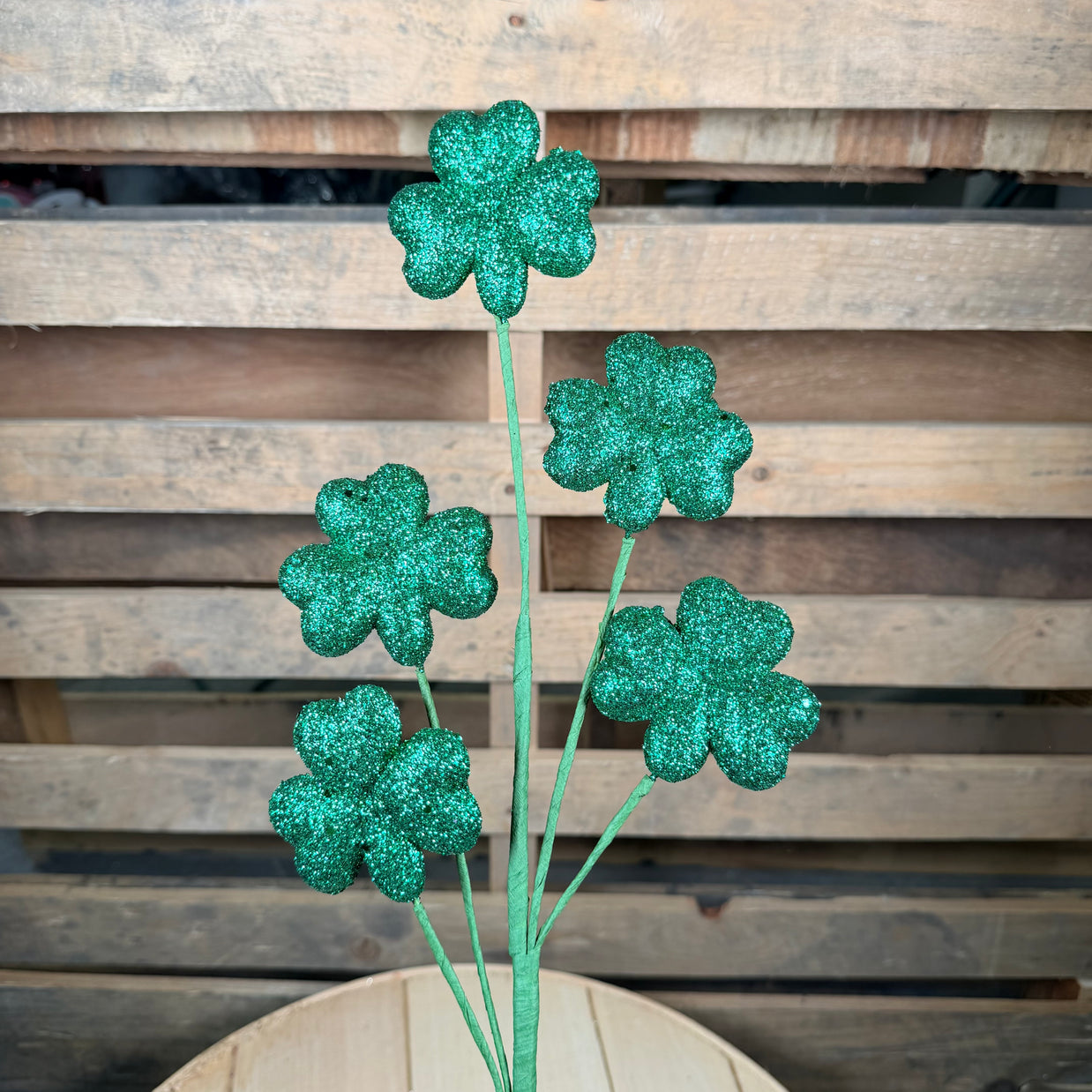 21"L Glitter shamrock pick -  HP8013