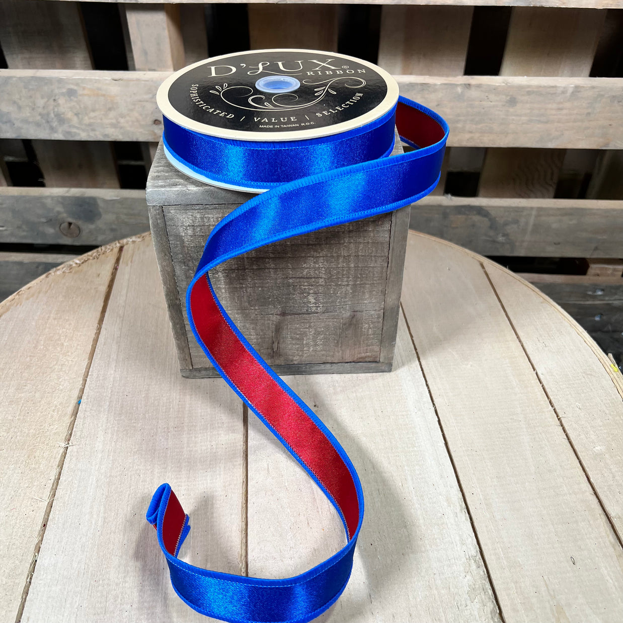 7/8" x 10Y blue and red satin  deluxe Wired Ribbon - LX4000C9