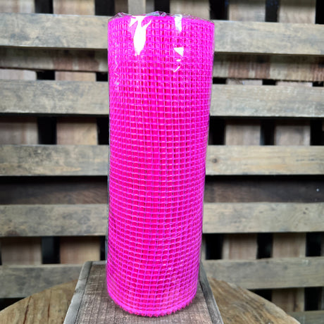 10"X10YD HORIZONTAL WIDE STRIPE MESH - HOT PINK - RE890011