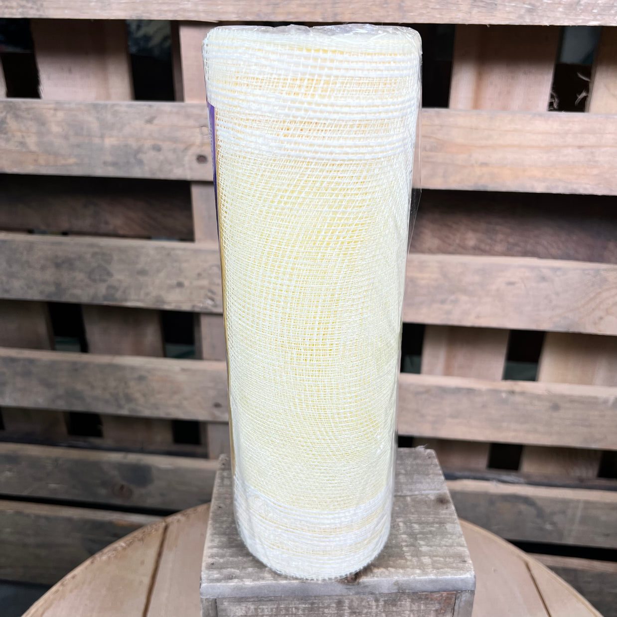 10.5" x 10Y cream boarder stripe  mesh - RY832483