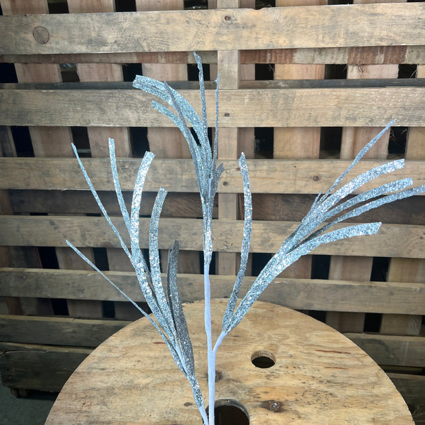 31"L GLITTERED/PAPER GRASS SPRAY - SILVER - XS104926