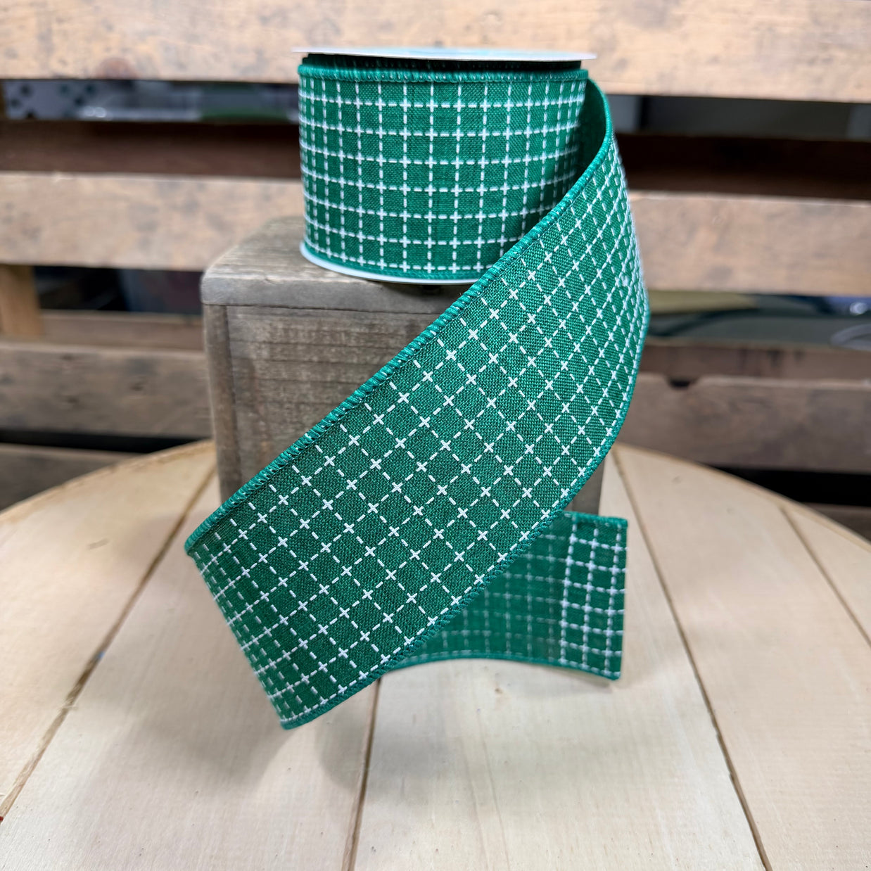 2.5" x 10Y Emerald green raised stitch  Wired Ribbon - RG0167806