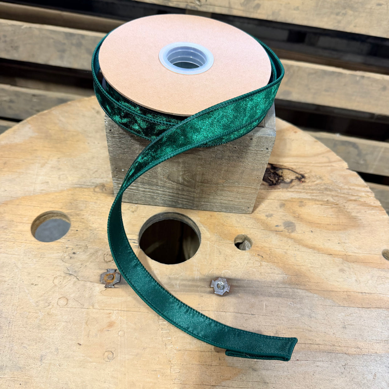 1" by 10Y Heritage Velvet Ribbon | Emerald  Green wired ribbon - 7005W-589-25E