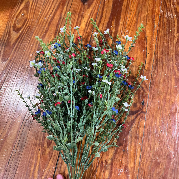 18 inch patriotic filler bush  - 82394-RDWTBL