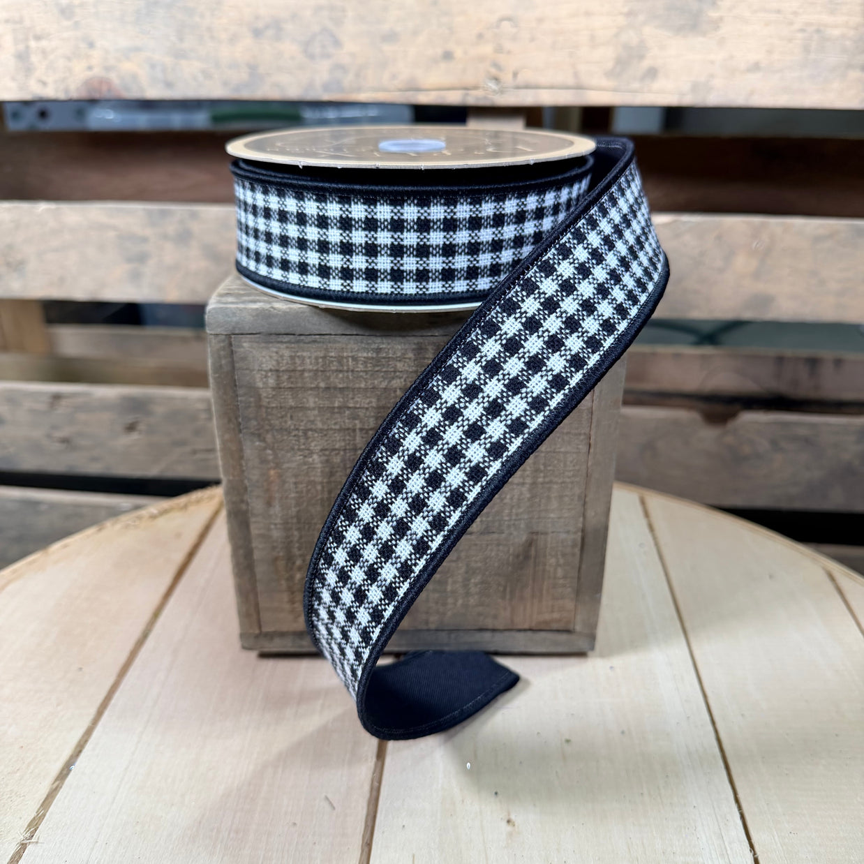1.5" x 10Y Blakd and white check Deluxe Wired Ribbon - LX600402