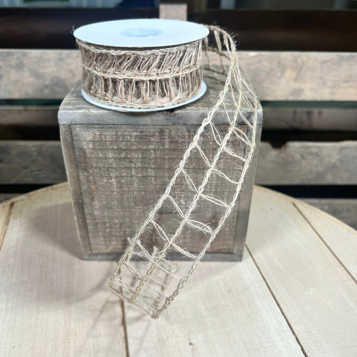 1.5" x 10Y natural open weave Wired Ribbon - QXB330109-15