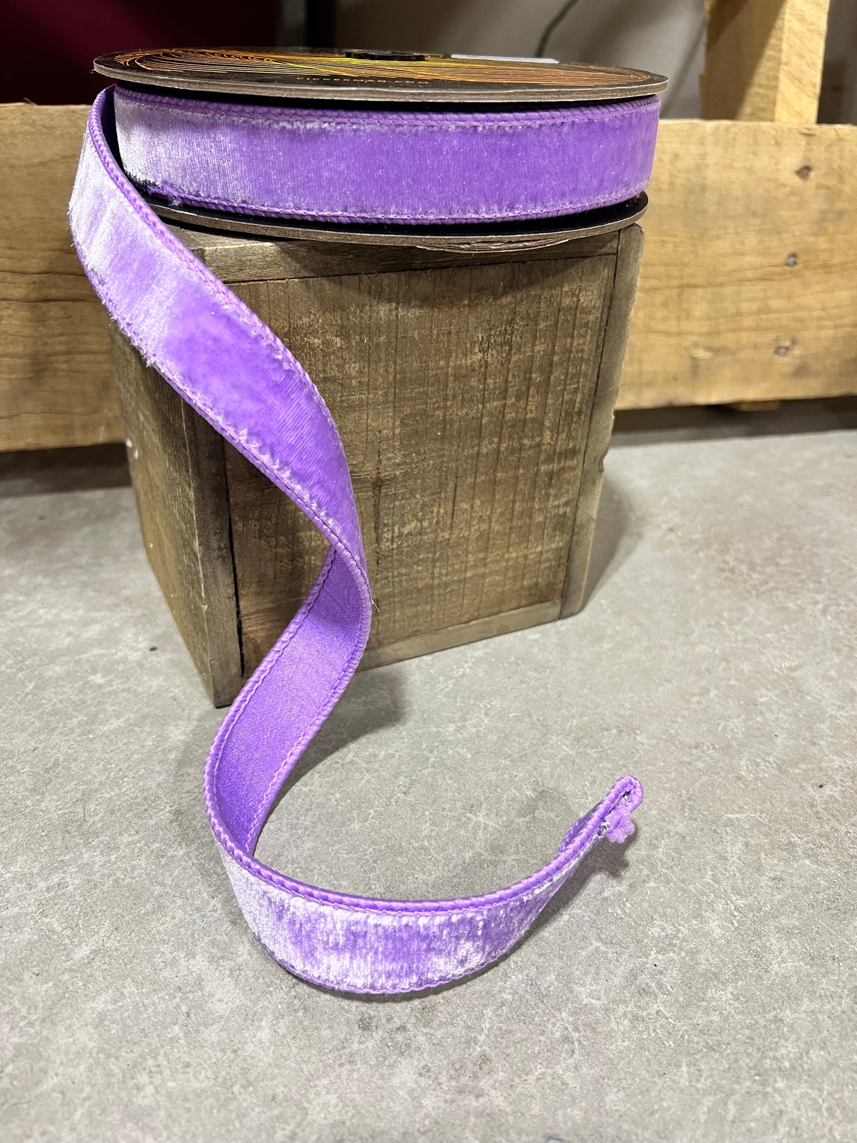 1” x 10y Lavender velvet designer ribbon - QK258686