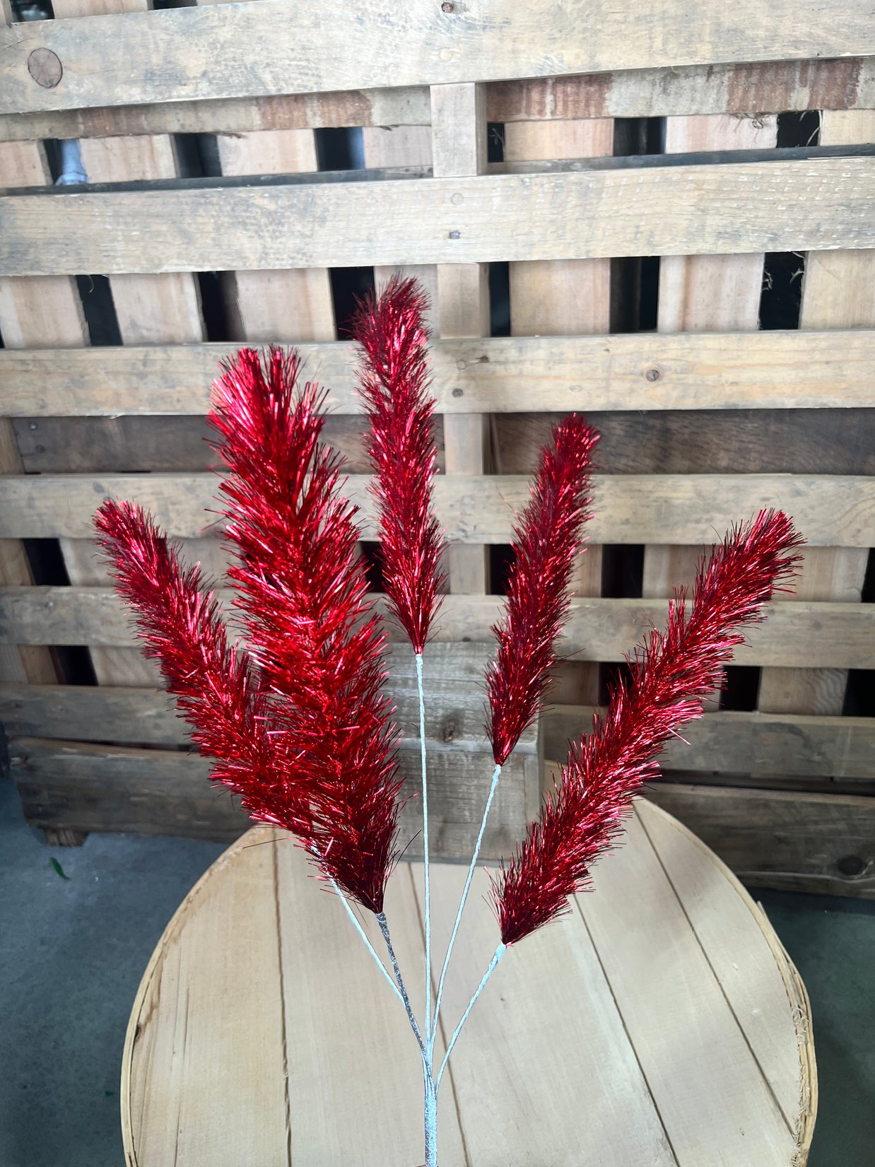 31" Red Tinsel Brush 5-Tip Spray - RPQ250703