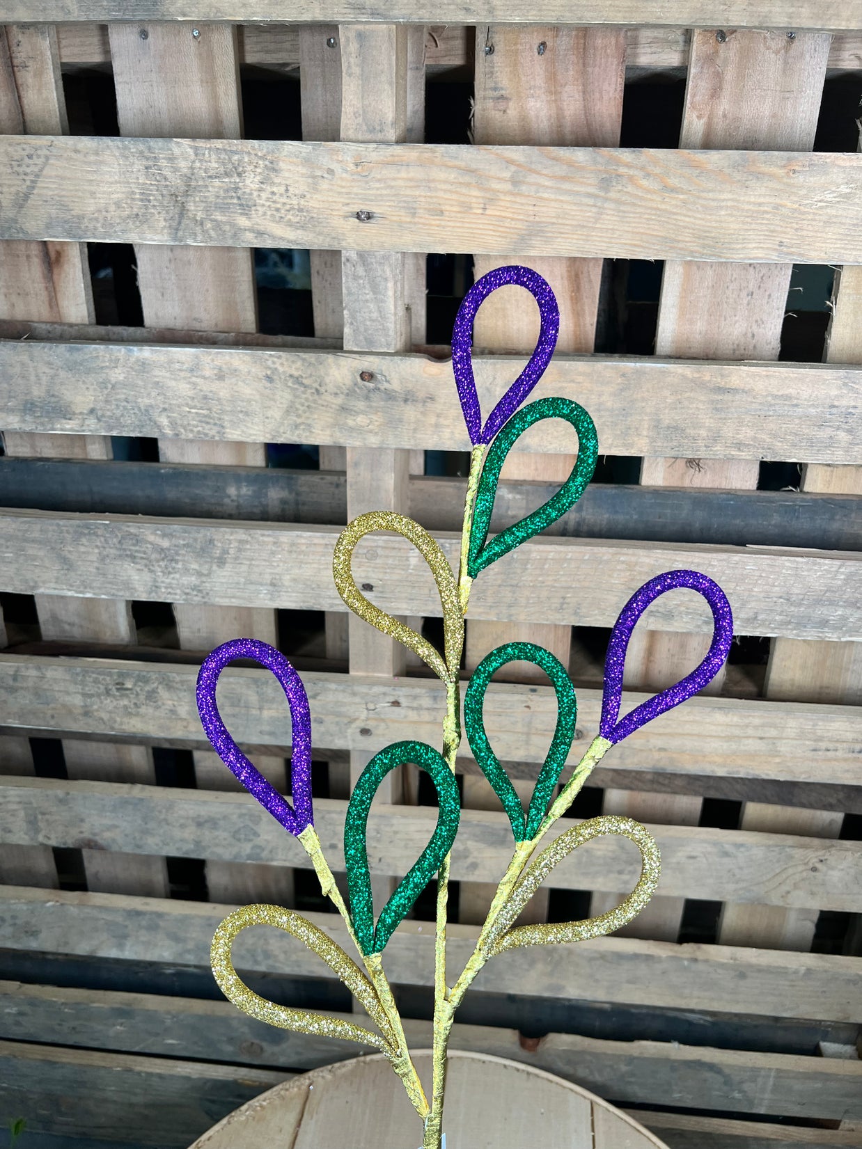 26.5" glitter loop Mardi gras stem  - HG3375