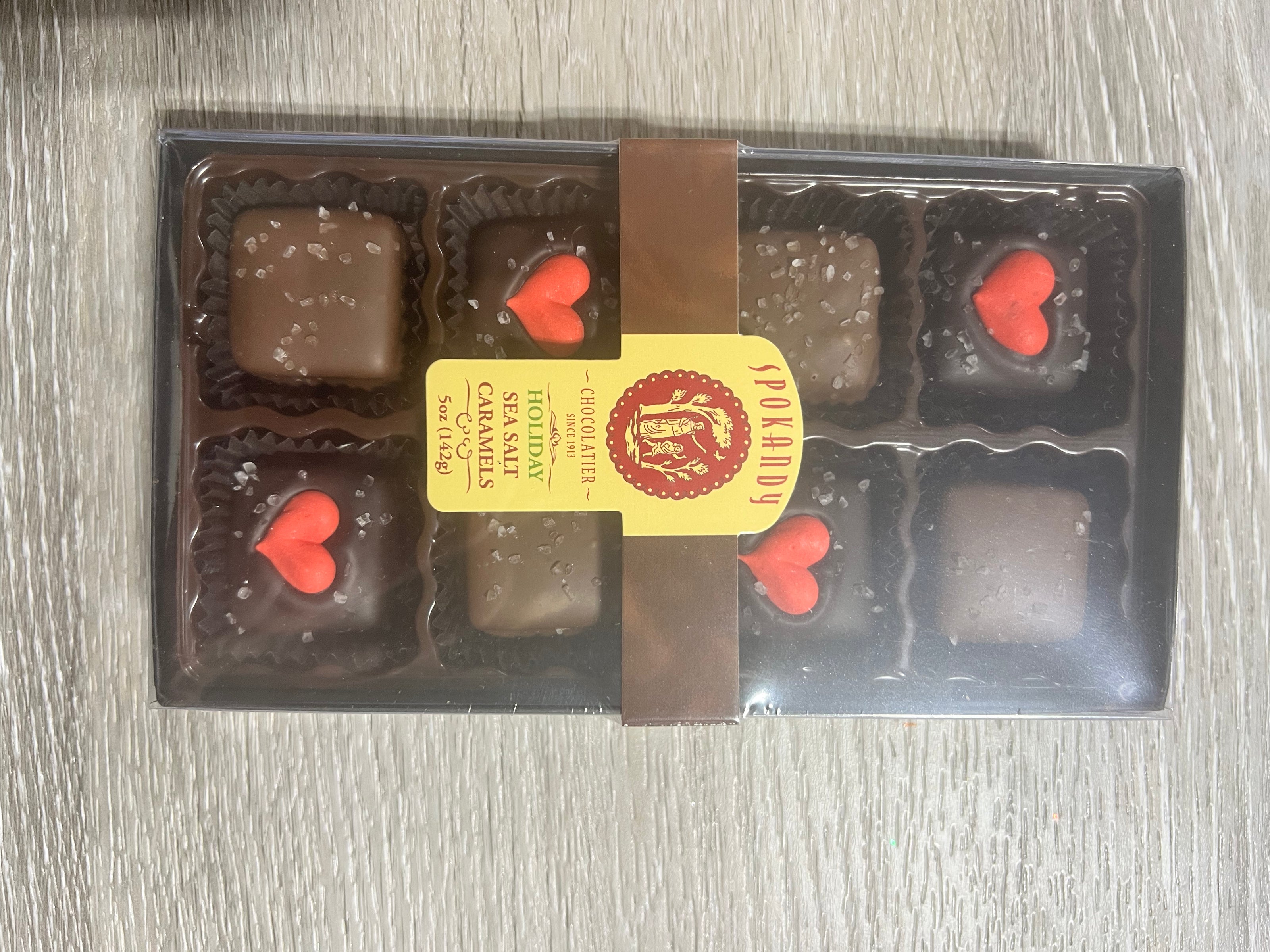 8 piece sea salt Carmel , Valentine’s Day rectangle, chocolate box - WV2676SEA