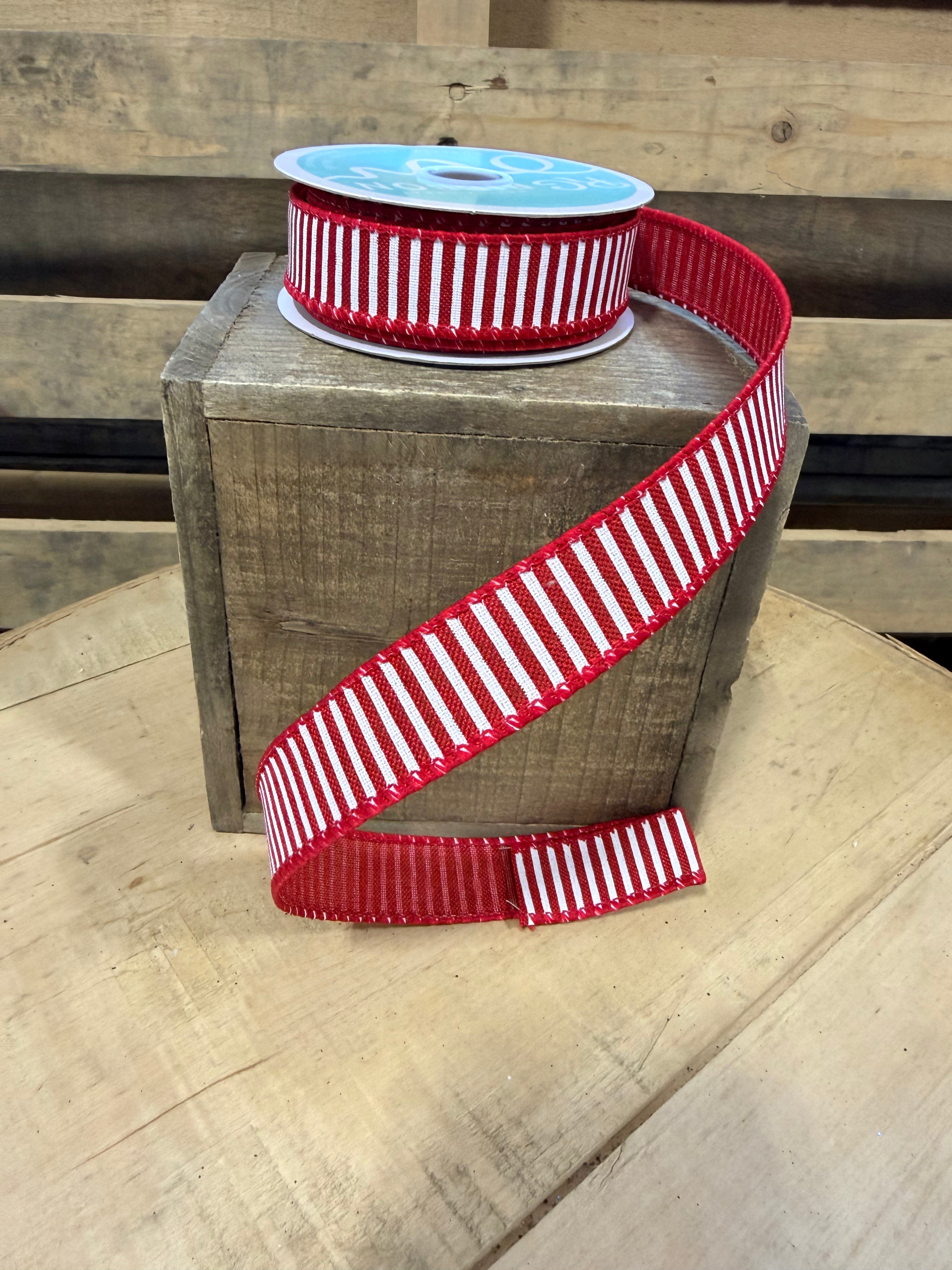 7/8” x 10Y Red and white stripe Wired Ribbon - RG778024