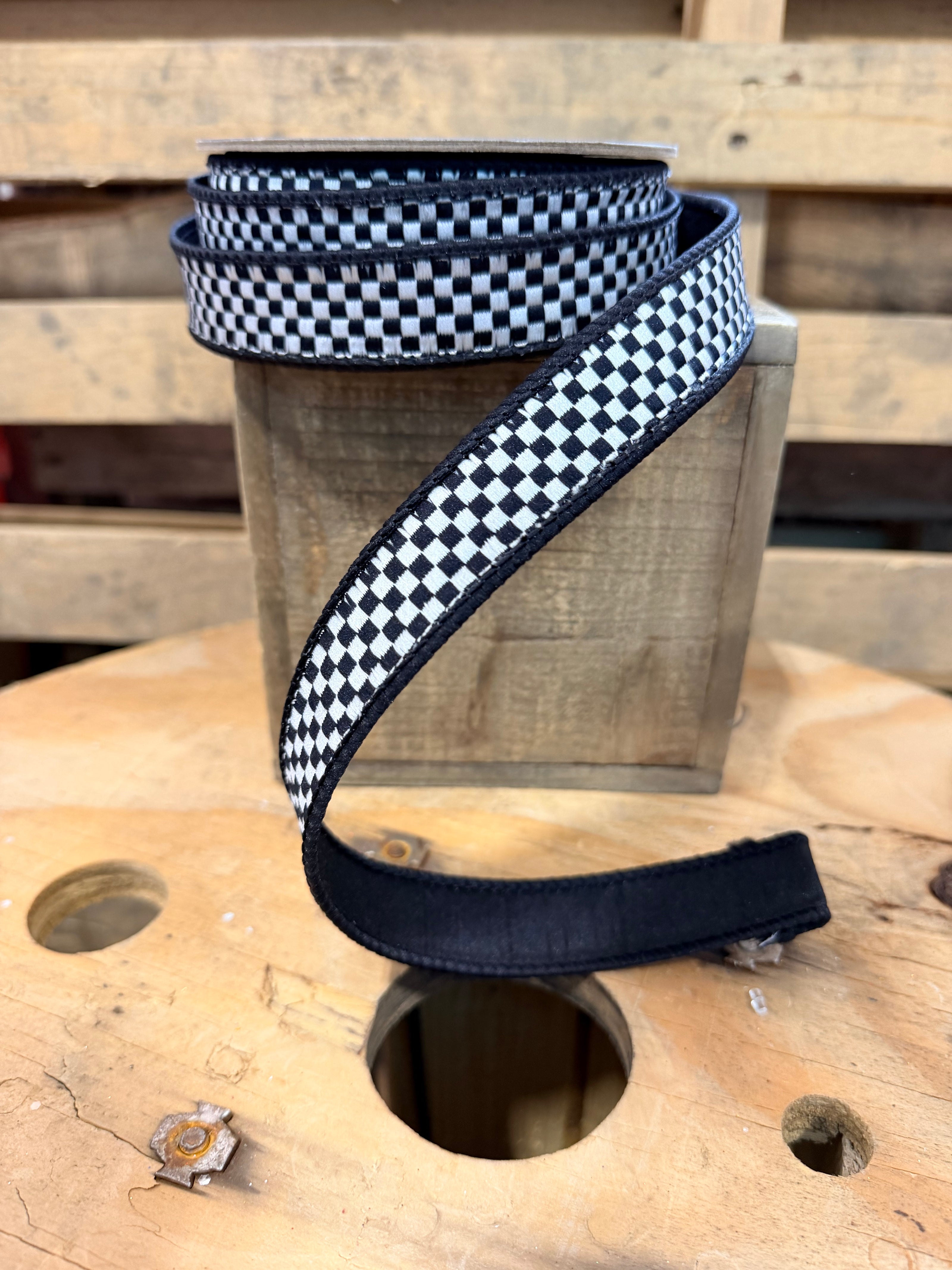 1.5” x  10yd Black and white  farrasilk Wired Ribbon - RK848-90