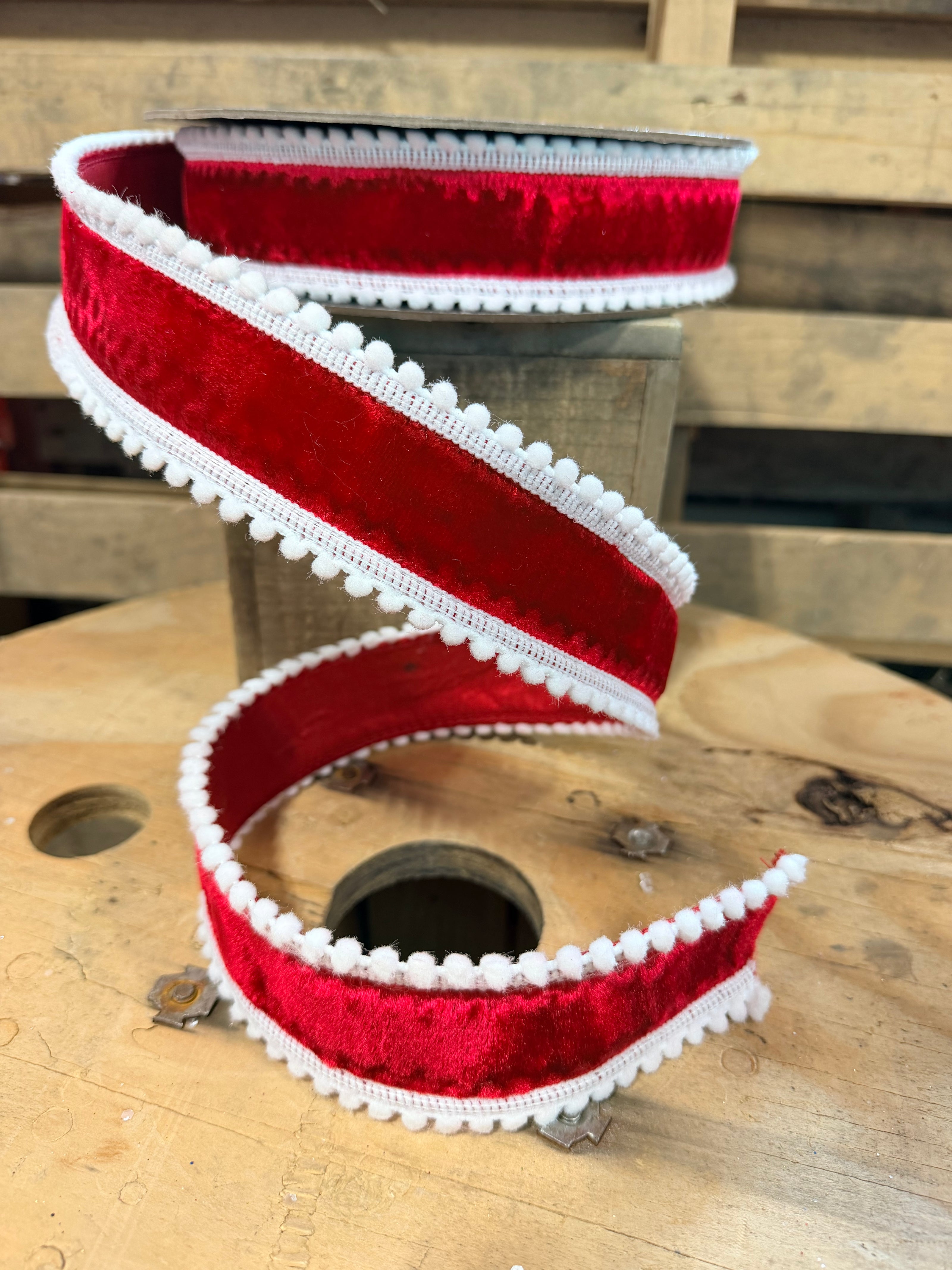 1.5” x 10y red and white pom Pom edge velvet designer ribbon - QK254511