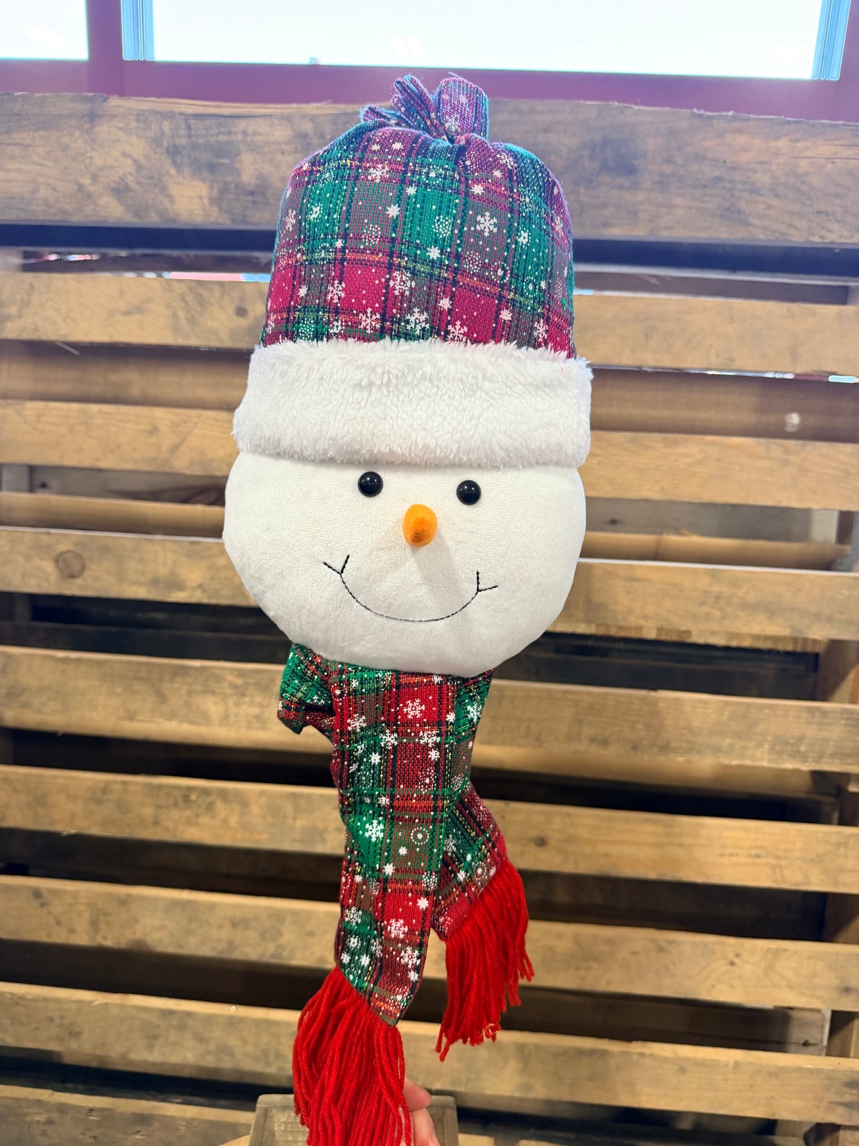 22” Snowman with top hat   - XP1055