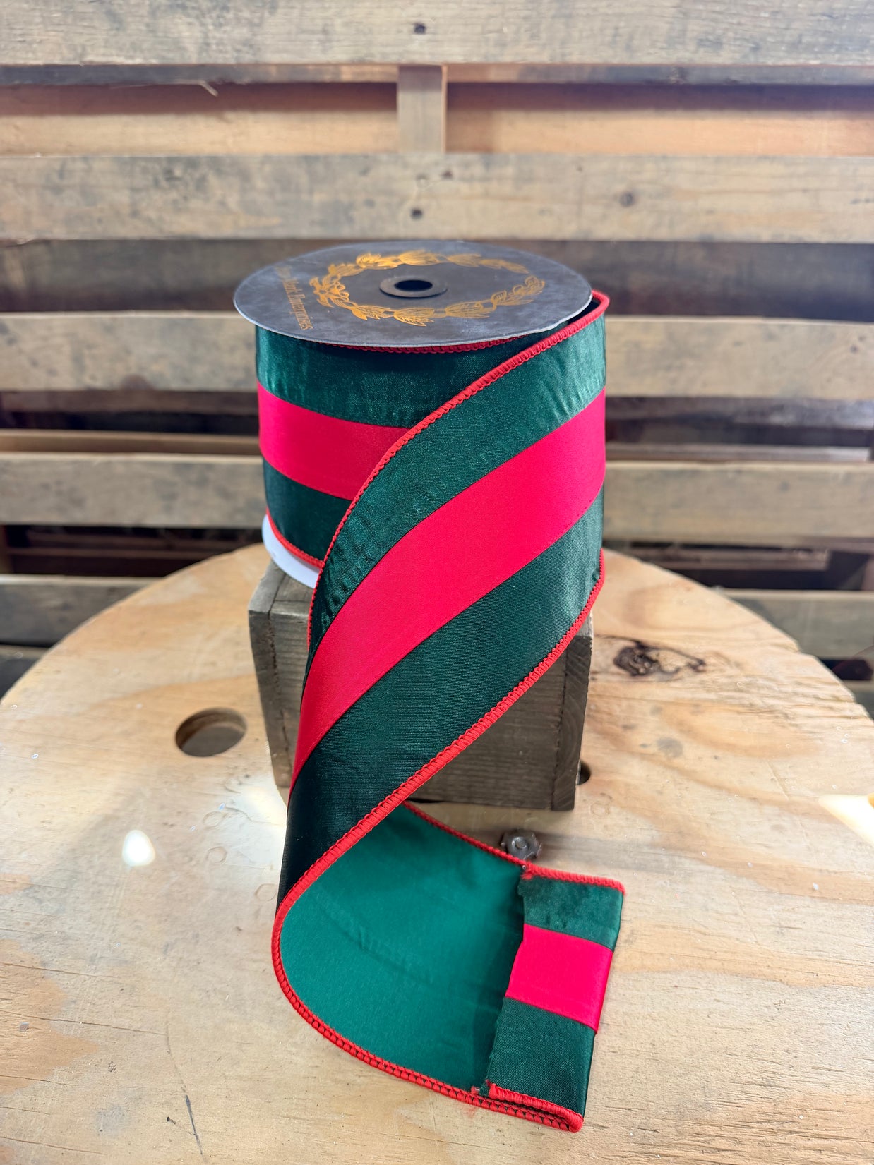 4" x 10yd Christmas Stripe Wired Ribbon -  JME-WN25-006-G/R-4