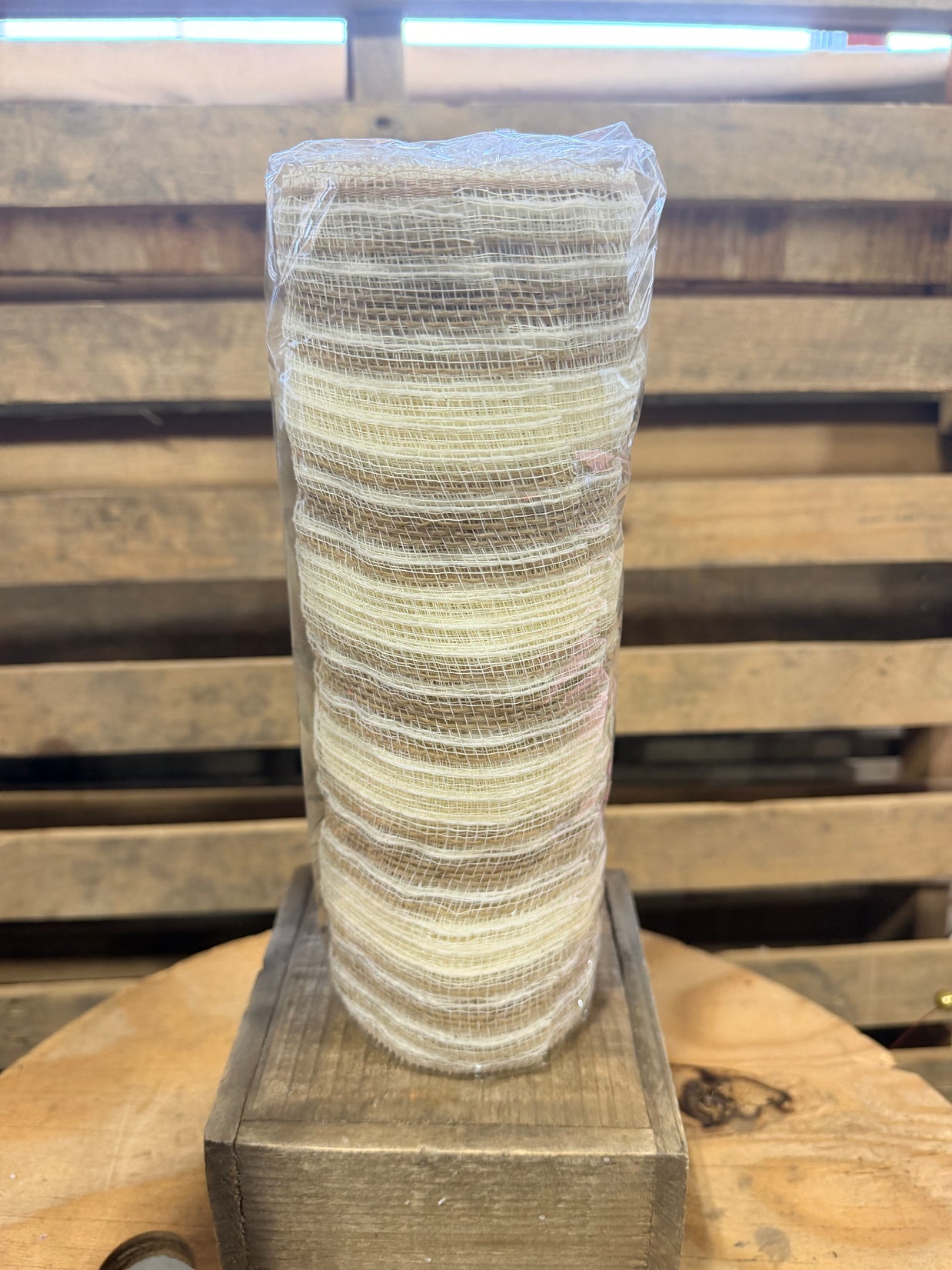 10"X10YD Farmhouse stripe mesh  - RY834454