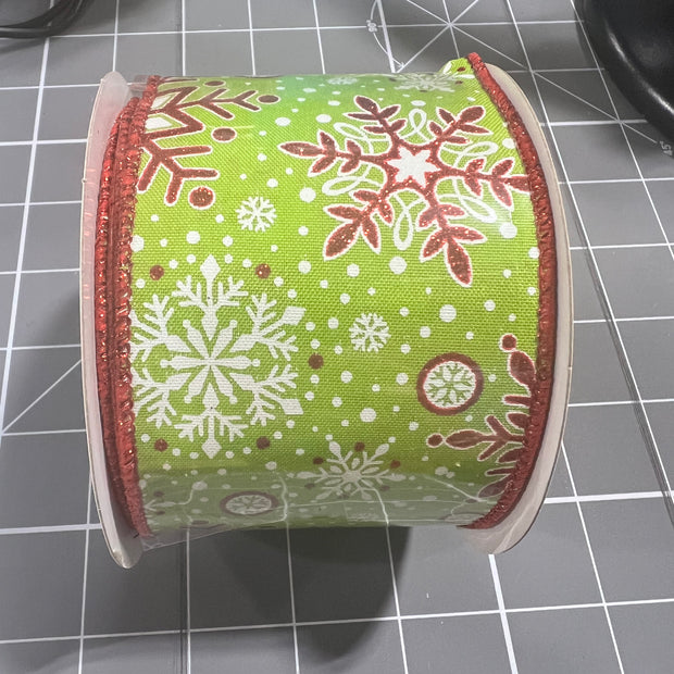 2.5 "X10YD lime green snowflake Wired Ribbon - RGB110033