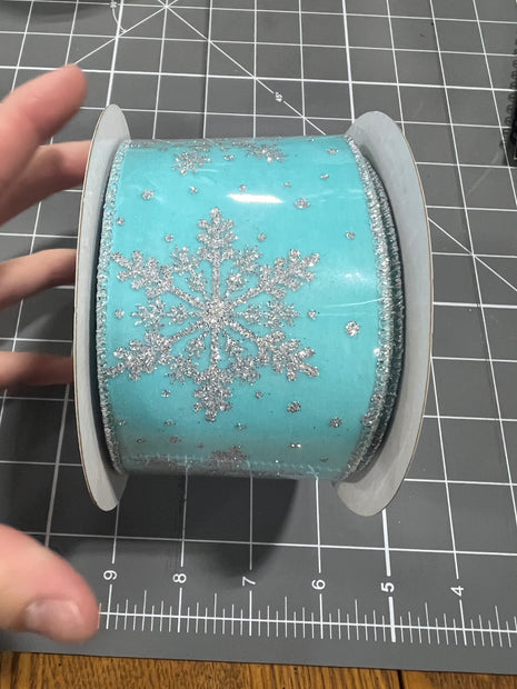 2.5 "X10YD ice blue snowflake Wired Ribbon - RGA1928H1