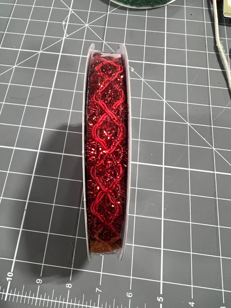 5/8” x 10Y red tinsel open weave Wired Ribbon - RN592024