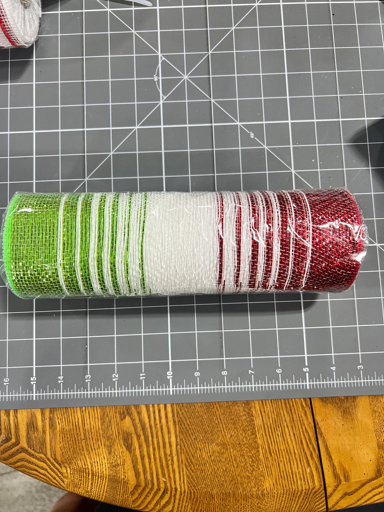 10" x 10Y ombré stripe mesh - RY861093