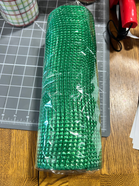 10"X10YD HORIZONTAL WIDE STRIPE MESH - EMERALD GREEN - RE890006
