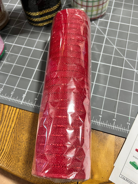 10" x 10Y  red tinsel fine weave mesh - RY500124