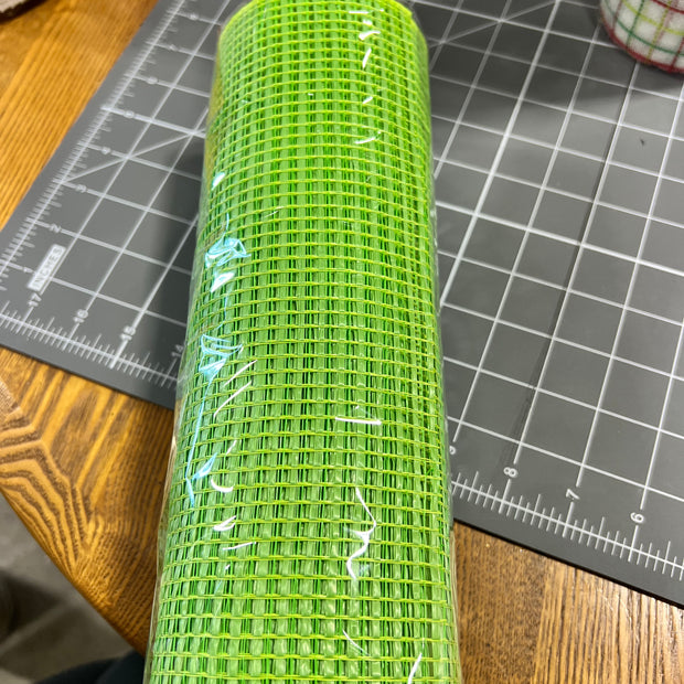 10"X10YD HORIZONTAL WIDE STRIPE MESH - LIME GREEN - RE890068
